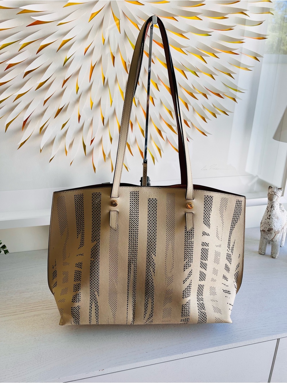 henri bendel Beige Laser-Cut Tote with Long Straps - Picture 4 of 12